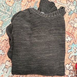 Columbia Men's Dark Gray Crewneck Sweater